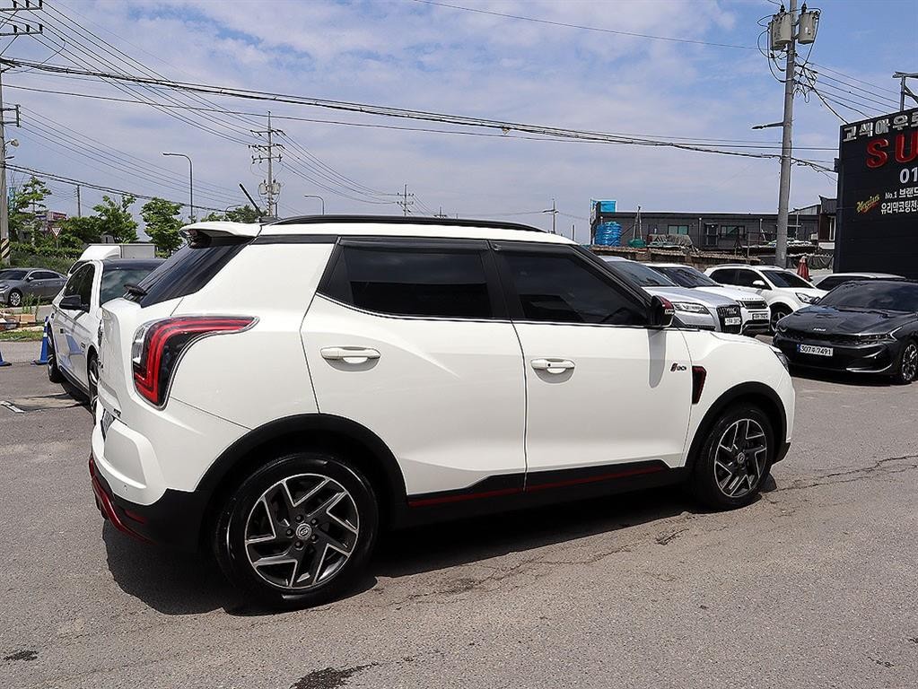 KG모빌리티(쌍용) 티볼리 베리 뉴 티볼리 2WD 가솔린 1.5 R-PLUS 이미지 3