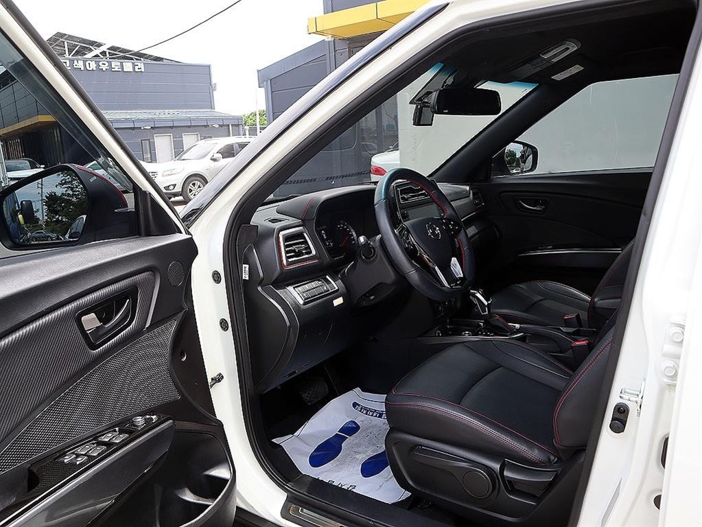 KG모빌리티(쌍용) 티볼리 베리 뉴 티볼리 2WD 가솔린 1.5 R-PLUS 이미지 6
