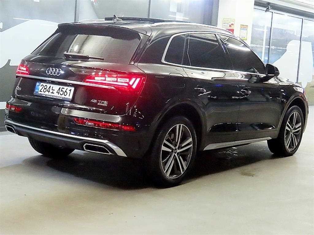 아우디 Q5 Q5 (FY) 45 TFSI 콰트로 프리미엄 이미지 4