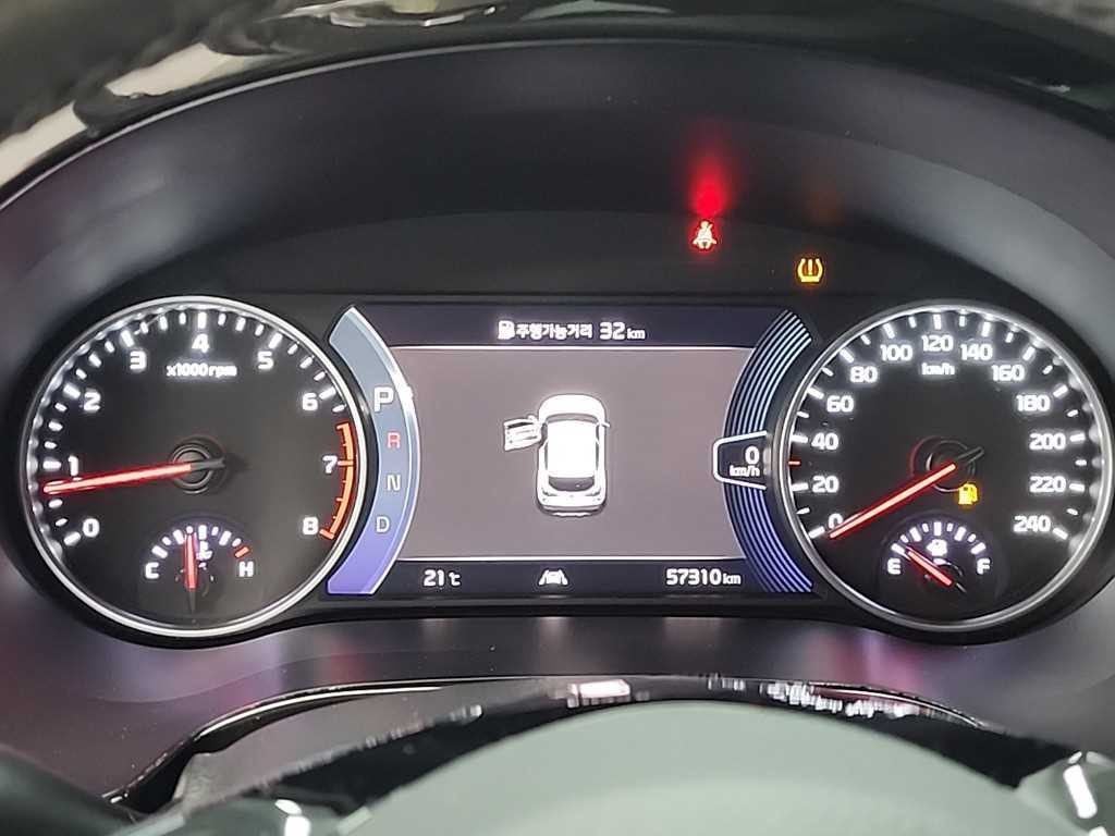 기아 셀토스 가솔린 1.6 터보 2WD 시그니처 이미지 6