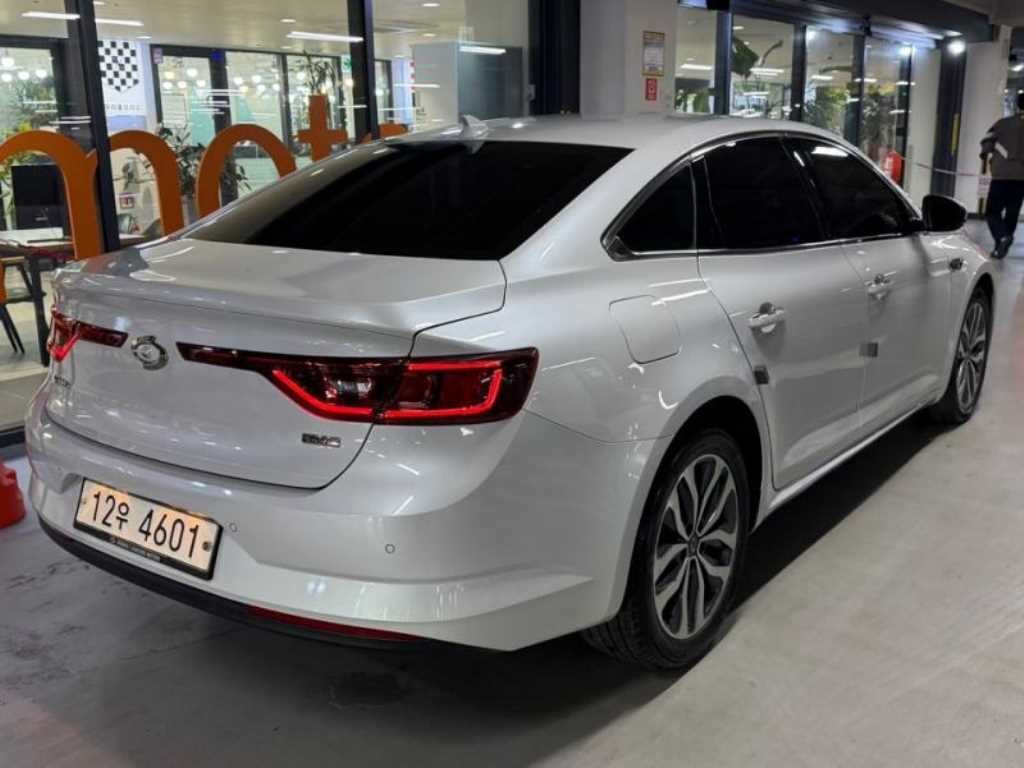 르노코리아(삼성) SM6 가솔린 2.0 GDe PE 이미지 4
