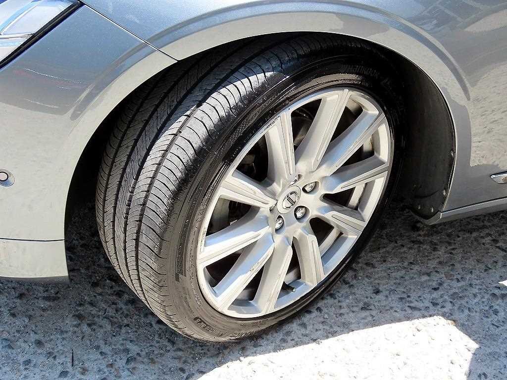 볼보 S90 T5 인스크립션 이미지 20