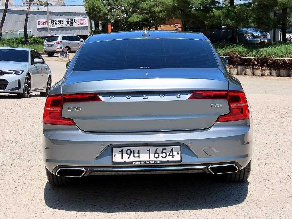 볼보 S90 T5 인스크립션 이미지 4