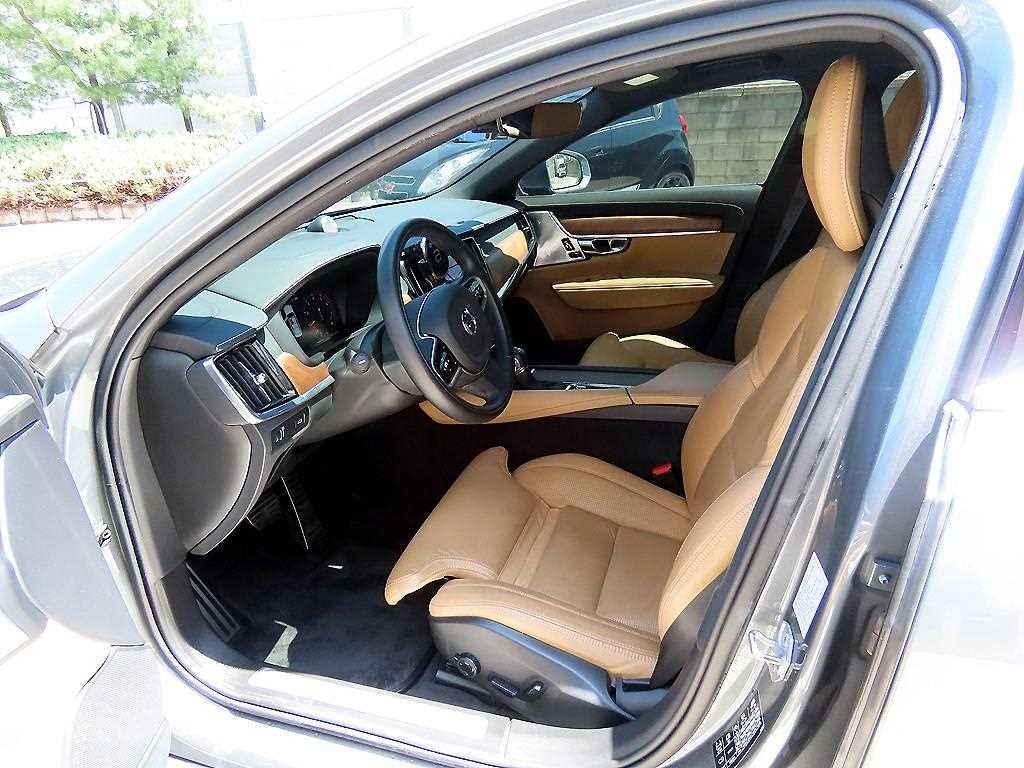 볼보 S90 T5 인스크립션 이미지 5