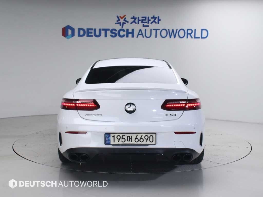 벤츠 E 클래스 E-클래스 W213 E53 AMG 4MATIC+ 쿠페 이미지 4