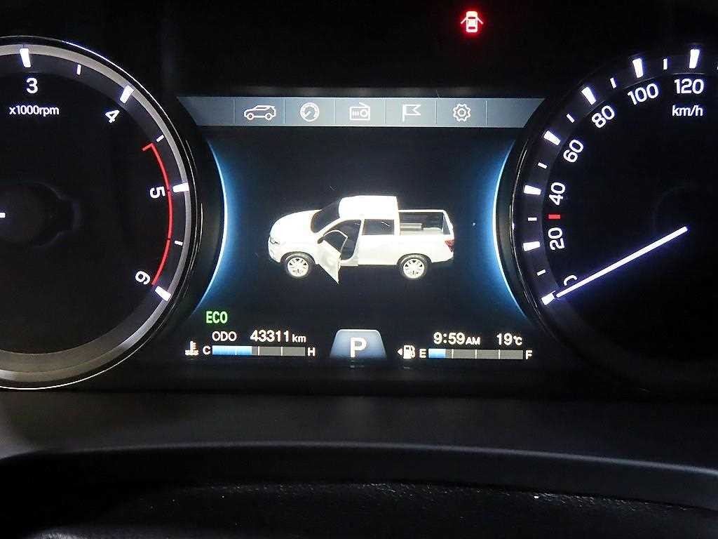 KG모빌리티(쌍용) 렉스턴 렉스턴 스포츠 4WD 디젤 2.2 프레스티지 이미지 9