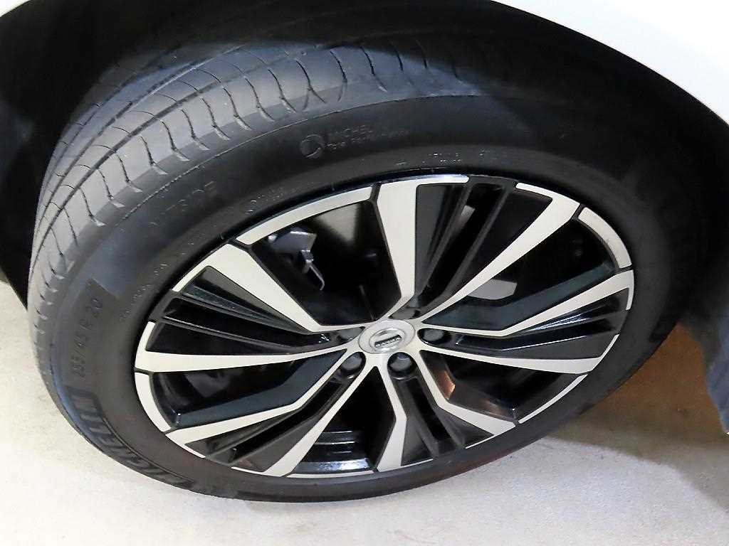 볼보 XC60 XC60(2세대) B6 AWD 울트라 브라이트 이미지 20