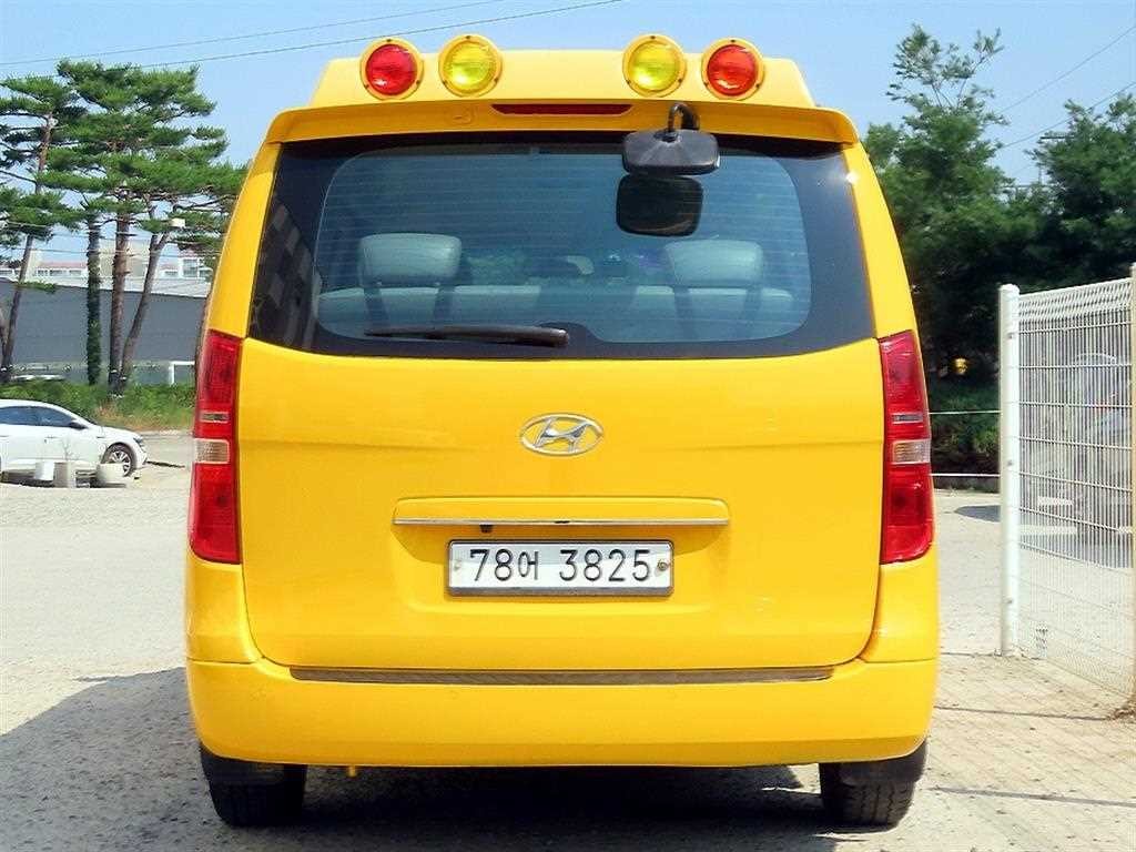 현대 스타렉스 그랜드 스타렉스 12인승 왜건 2WD 어린이보호차 CVX 럭셔리 이미지 4