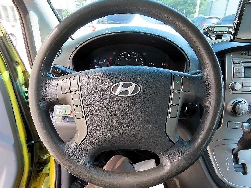 현대 스타렉스 그랜드 스타렉스 12인승 왜건 2WD 어린이보호차 CVX 럭셔리 이미지 9