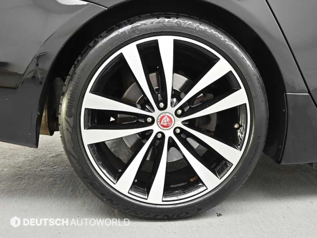 재규어 XJ XJ (X351) 3.0D XJ50 LWB 이미지 5