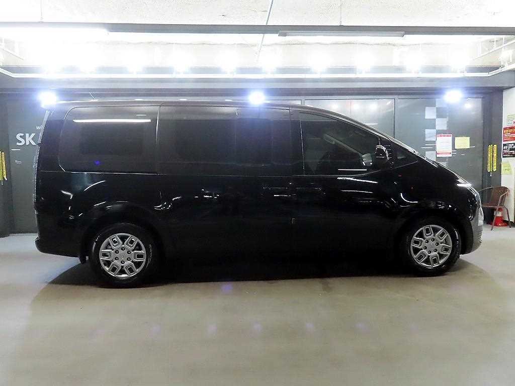 현대 스타리아 2WD 디젤 카고 모던 5인승 이미지 3