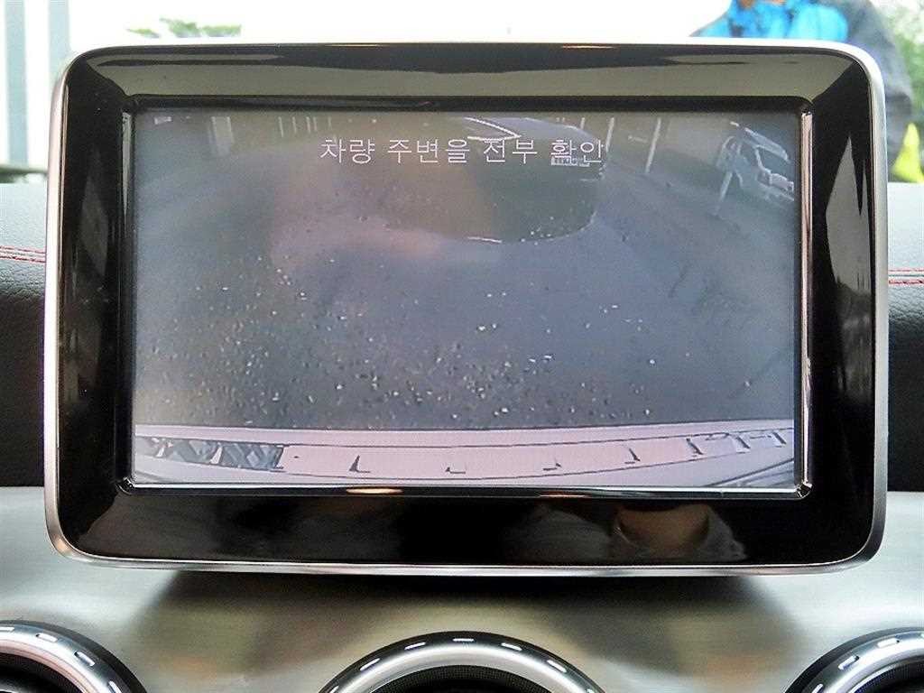 벤츠 GLA 클래스 GLA클래스 X156 GLA45 AMG 4MATIC 이미지 14