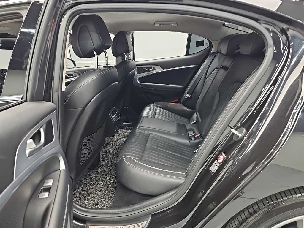 제네시스 G70 2.0T AWD 엘리트 이미지 12