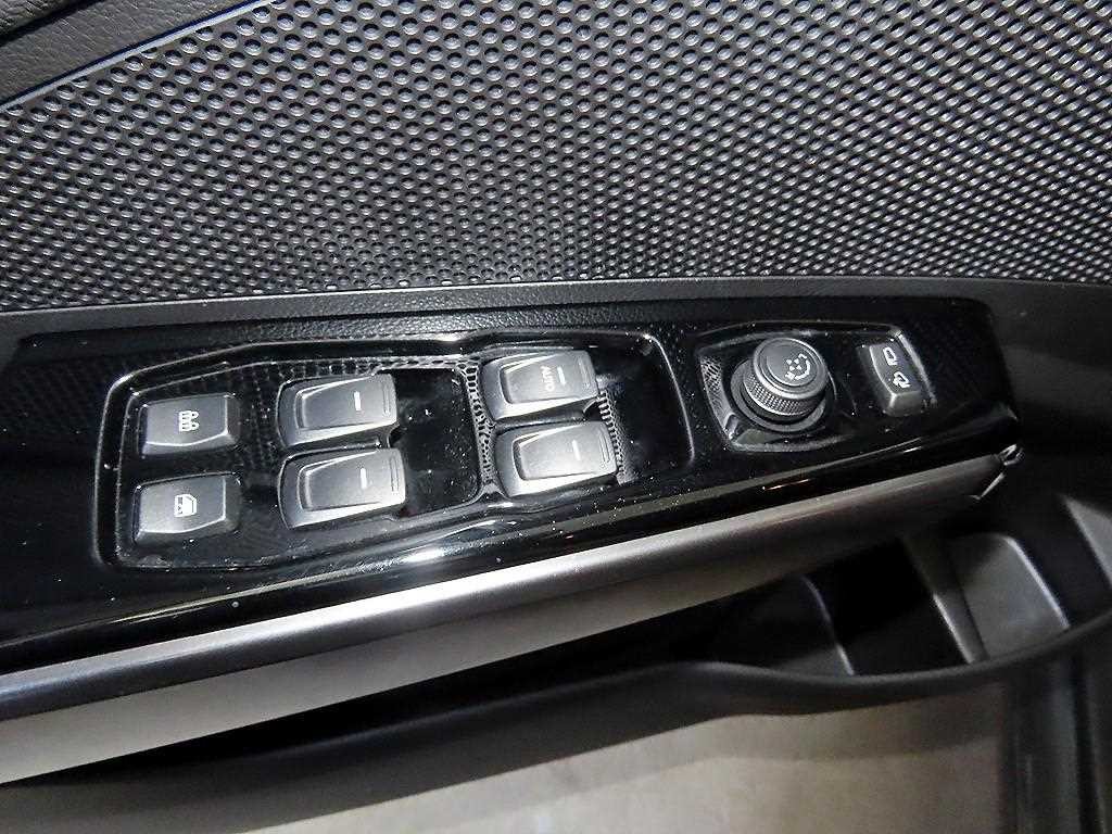 KG모빌리티(쌍용) 티볼리 베리 뉴 티볼리 2WD 가솔린 1.5 V3 이미지 13