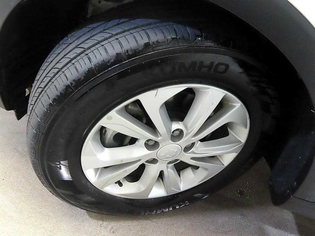 KG모빌리티(쌍용) 티볼리 베리 뉴 티볼리 2WD 가솔린 1.5 V3 이미지 20