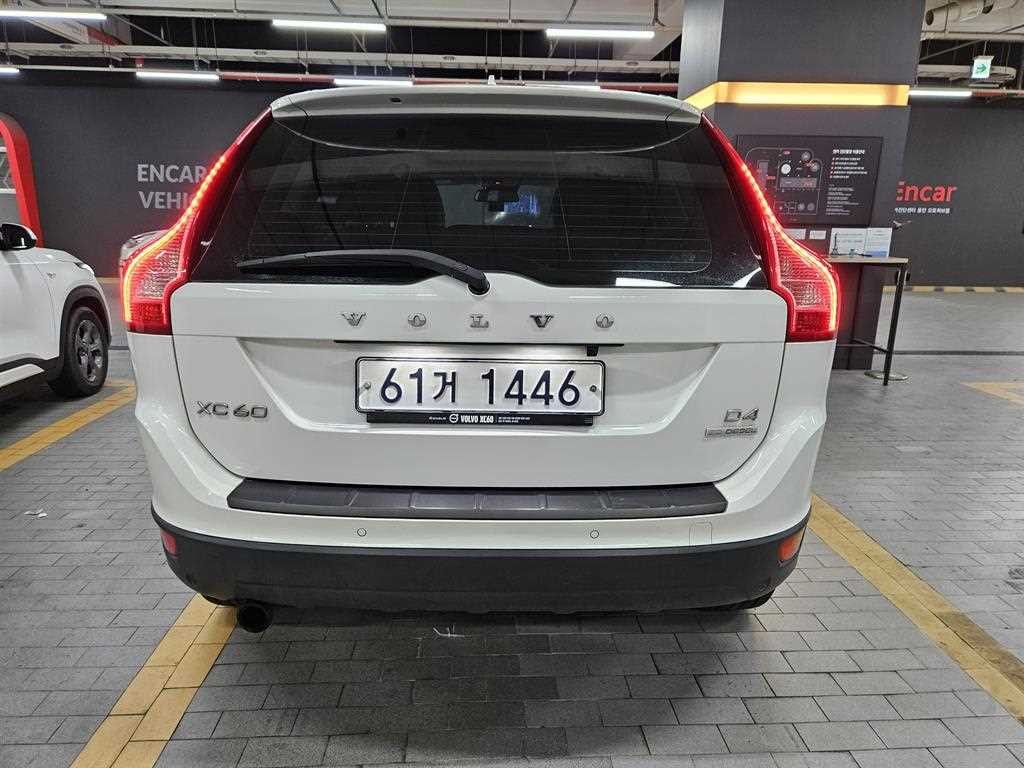 볼보 XC60 D4 이미지 3