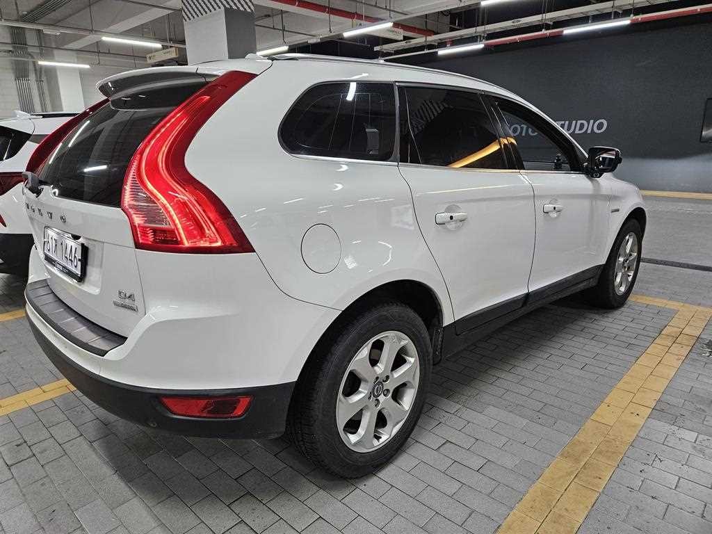 볼보 XC60 D4 이미지 4