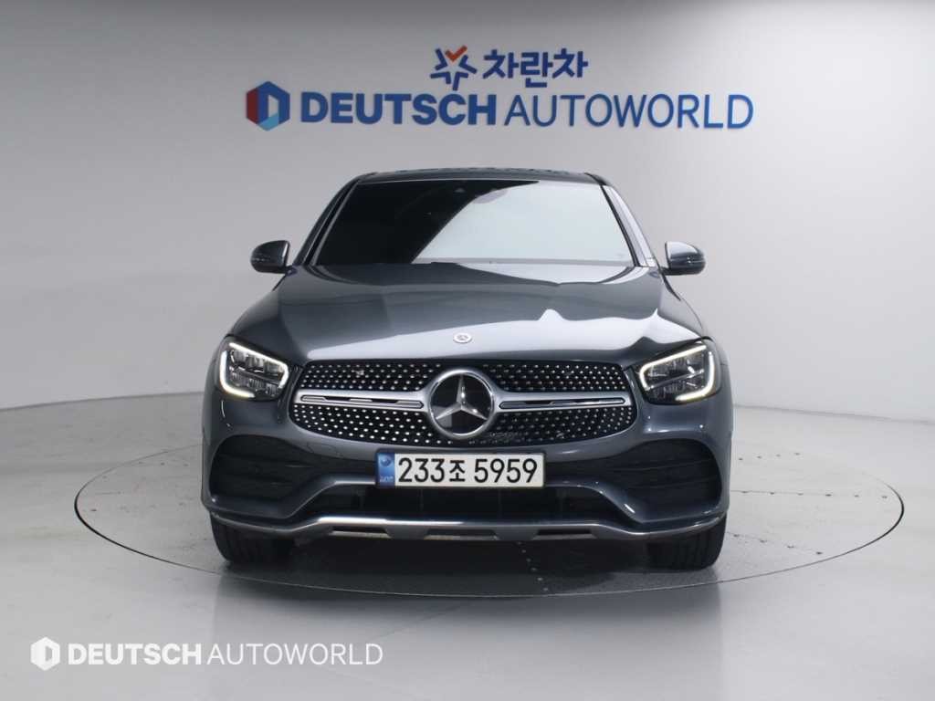 벤츠 GLC 클래스 GLC클래스 X253 GLC 220 d 4MATIC 쿠페 이미지 3