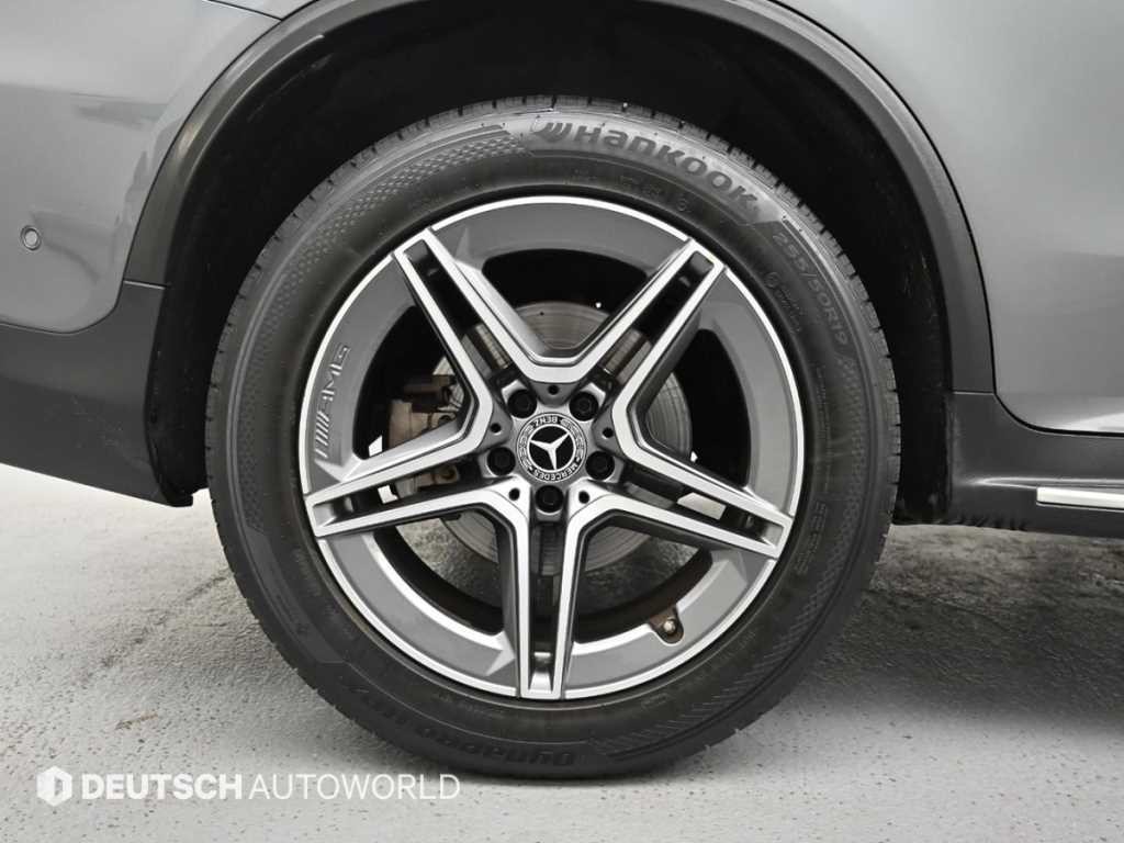 벤츠 GLC 클래스 GLC클래스 X253 GLC 220 d 4MATIC 쿠페 이미지 5