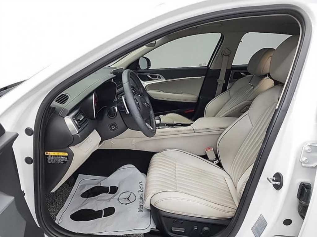 제네시스 G70 2.0T AWD 엘리트 이미지 11