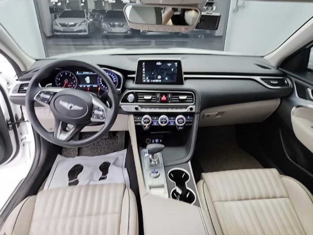 제네시스 G70 2.0T AWD 엘리트 이미지 7