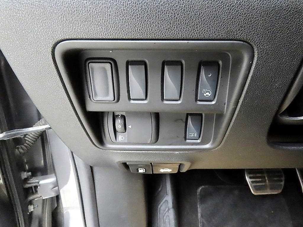 르노코리아(삼성) QM6 더뉴QM6 2.0 LPe RE 2WD 이미지 12