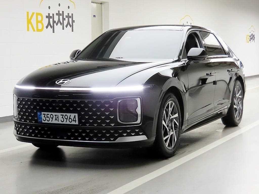 현대 그랜저 그랜저 (GN7) 가솔린 2.5 2WD 익스클루시브 이미지 2