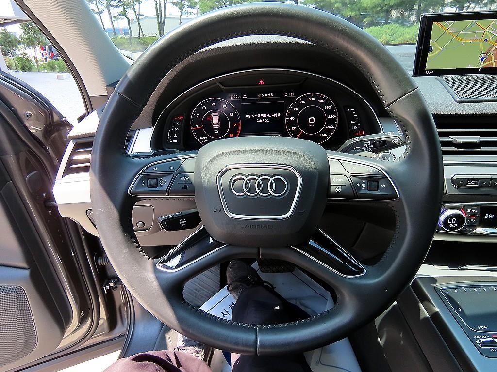 아우디 Q7 Q7 (4M) 45 TFSI 콰트로 이미지 8
