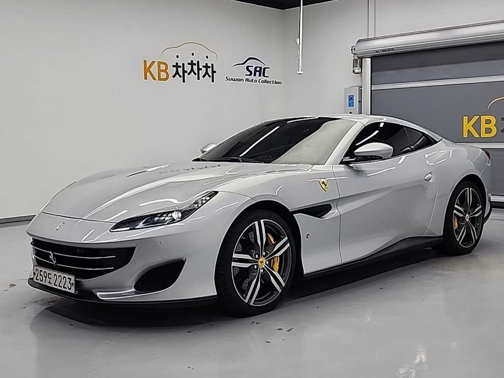 페라리 포르토피노 3.9 V8 이미지 1