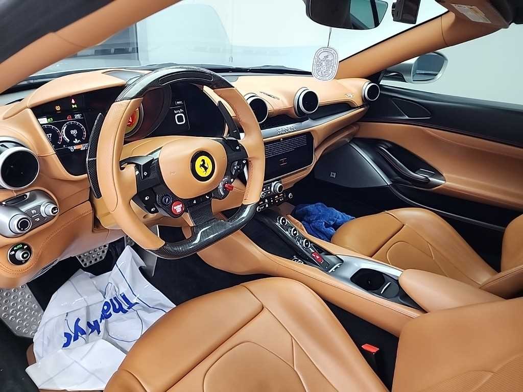 페라리 포르토피노 3.9 V8 이미지 7