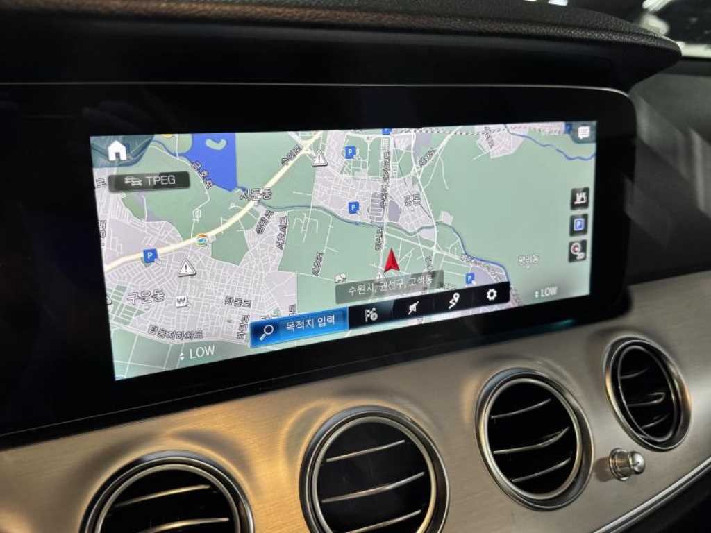벤츠 E 클래스 E-클래스 W213 E250 아방가르드 이미지 14