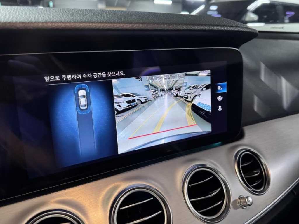 벤츠 E 클래스 E-클래스 W213 E250 아방가르드 이미지 15