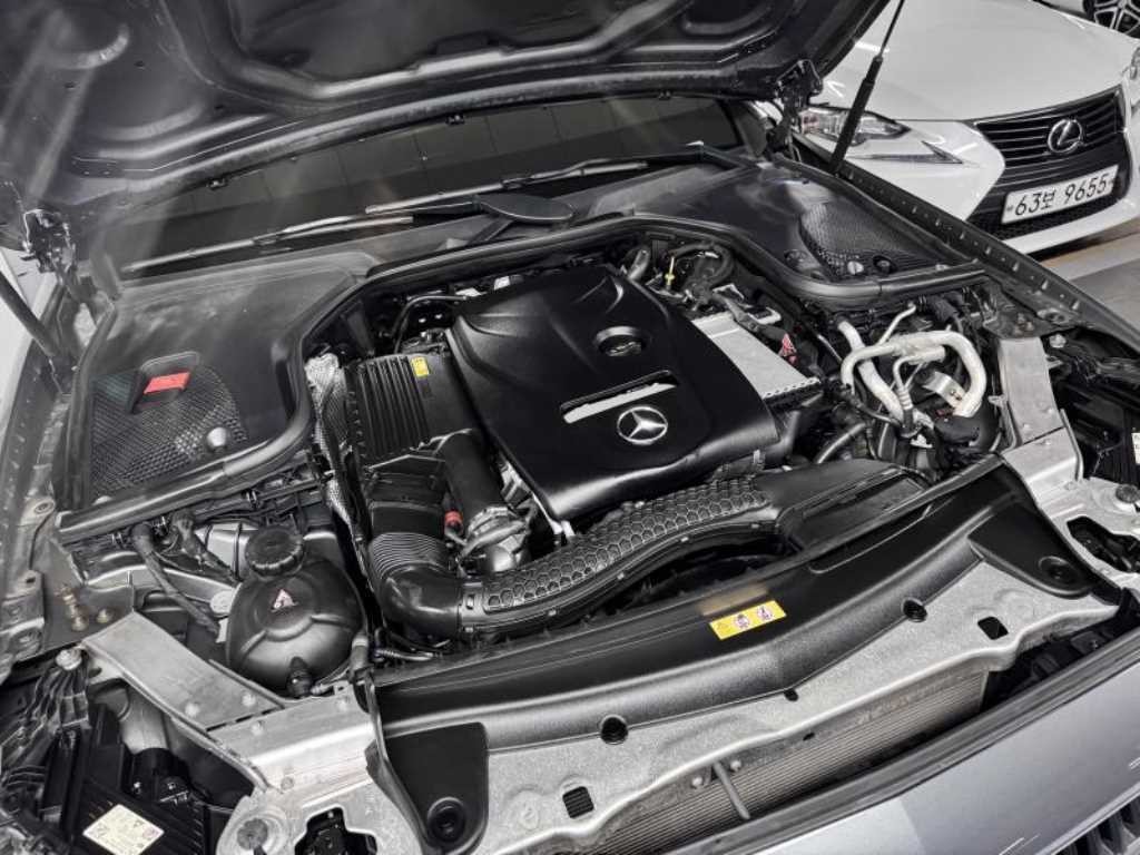 벤츠 E 클래스 E-클래스 W213 E250 아방가르드 이미지 5