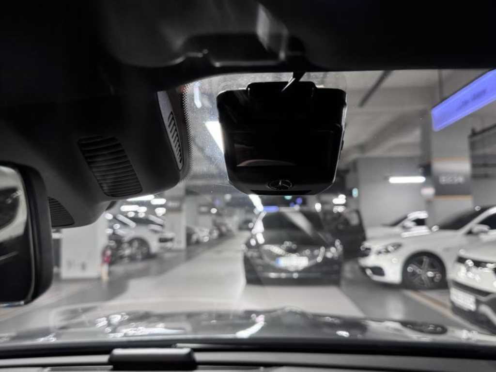 벤츠 E 클래스 E-클래스 W213 E250 아방가르드 이미지 9