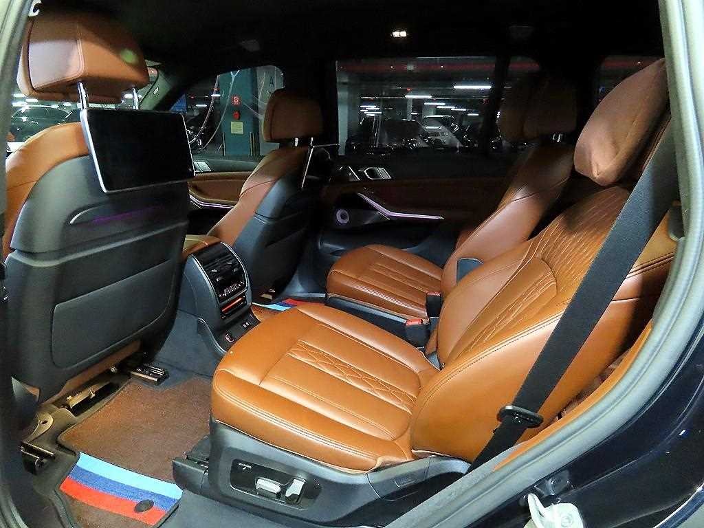 BMW X7 X7 (G07) M50i 이미지 7