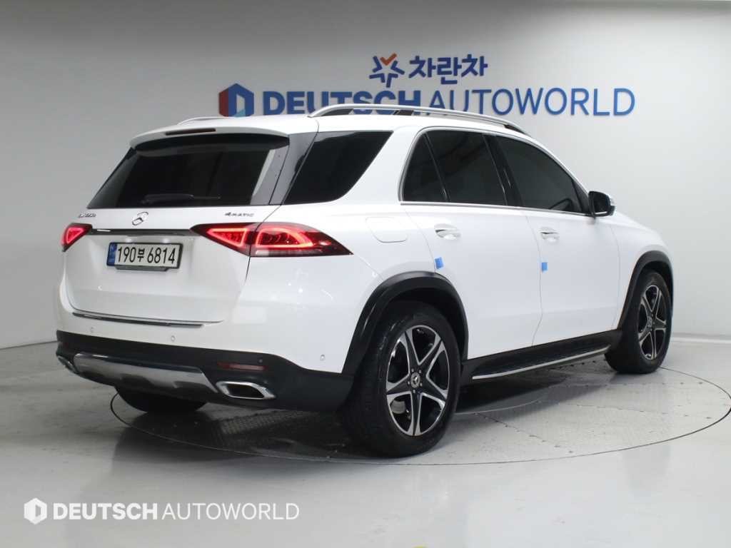 벤츠 GLE 클래스 GLE 클래스 W167 GLE 350e 4MATIC 이미지 2