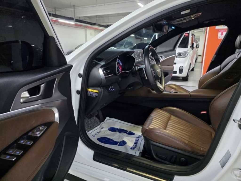 제네시스 G70 2.0T AWD 엘리트 이미지 7