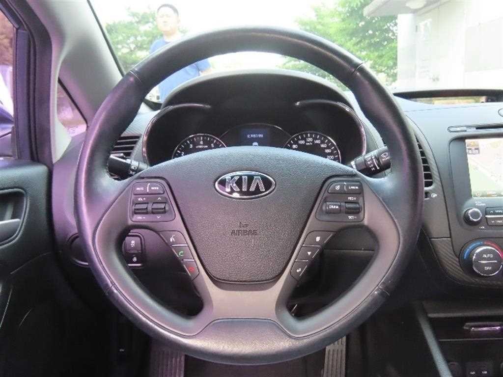 기아 K3 1.6 GDI 트렌디 이미지 16