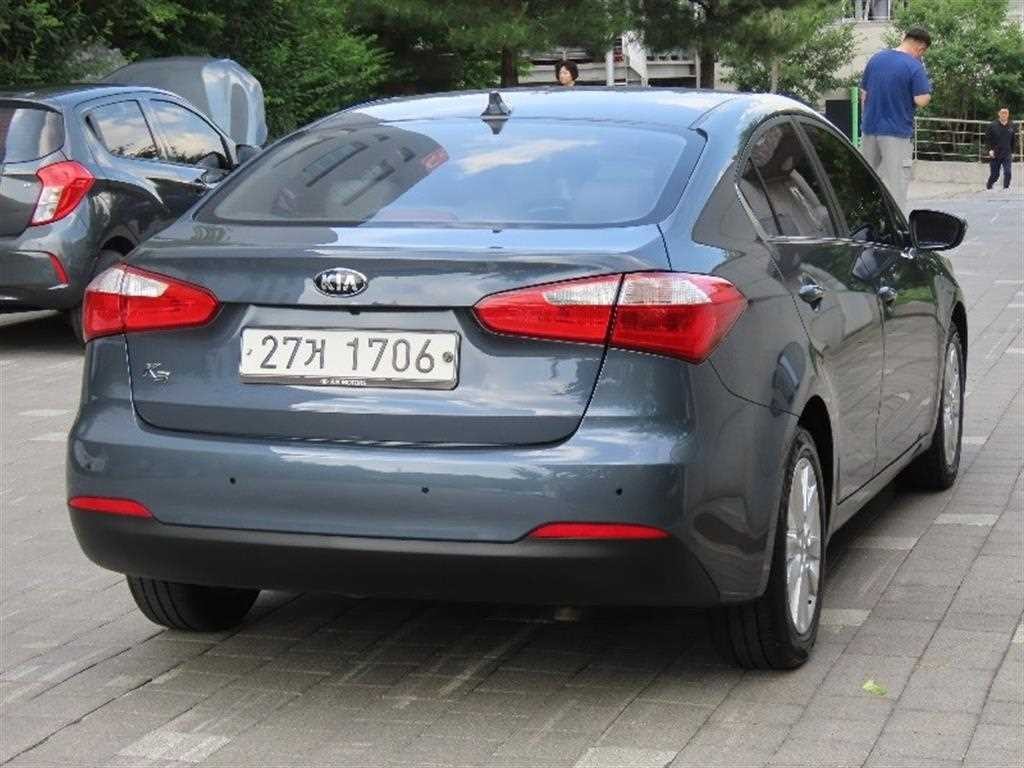 기아 K3 1.6 GDI 트렌디 이미지 3