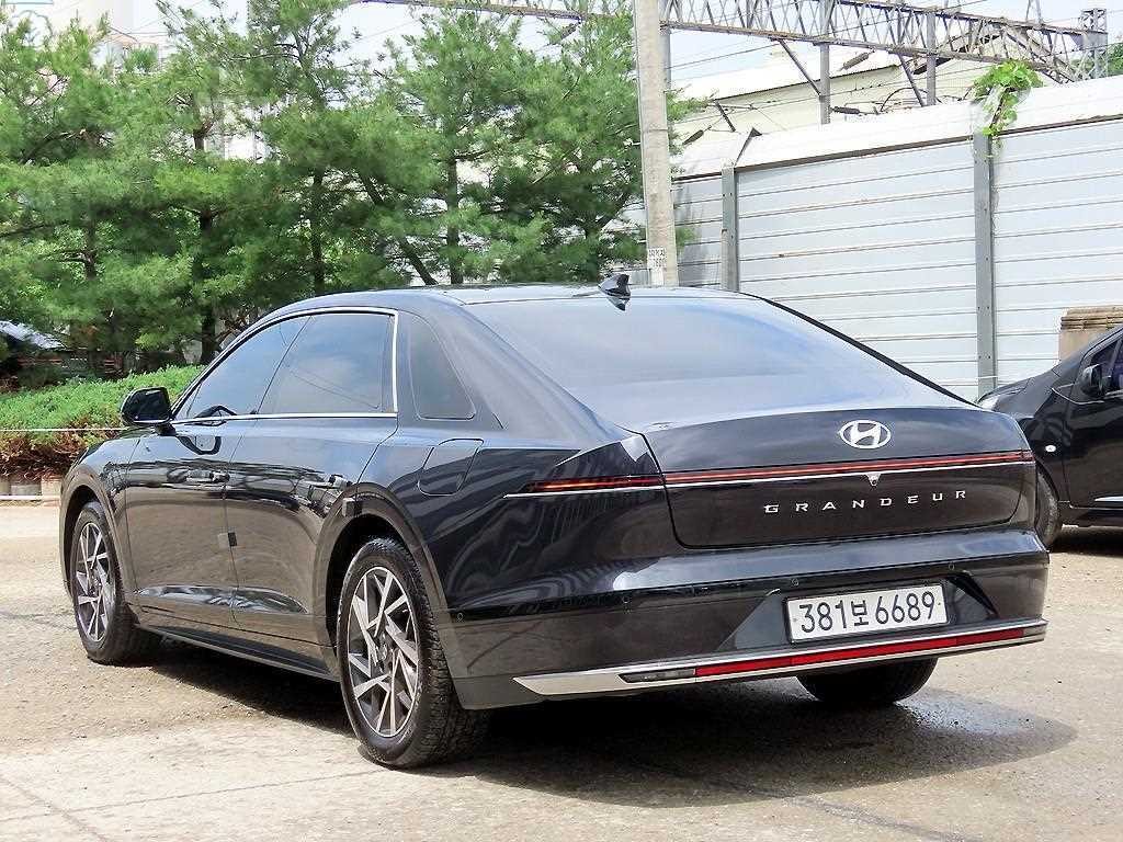 현대 그랜저 그랜저 (GN7) 가솔린 2.5 2WD 익스클루시브 이미지 15