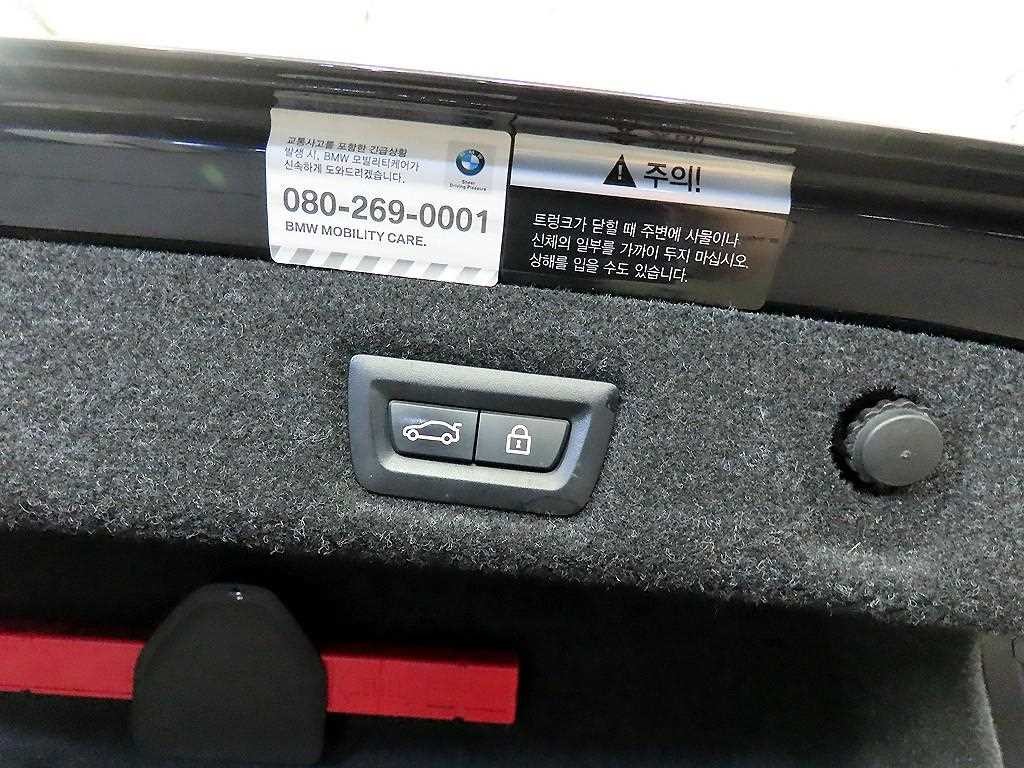 BMW 5시리즈 5시리즈 (G30) 530i M 스포츠 플러스 이미지 17