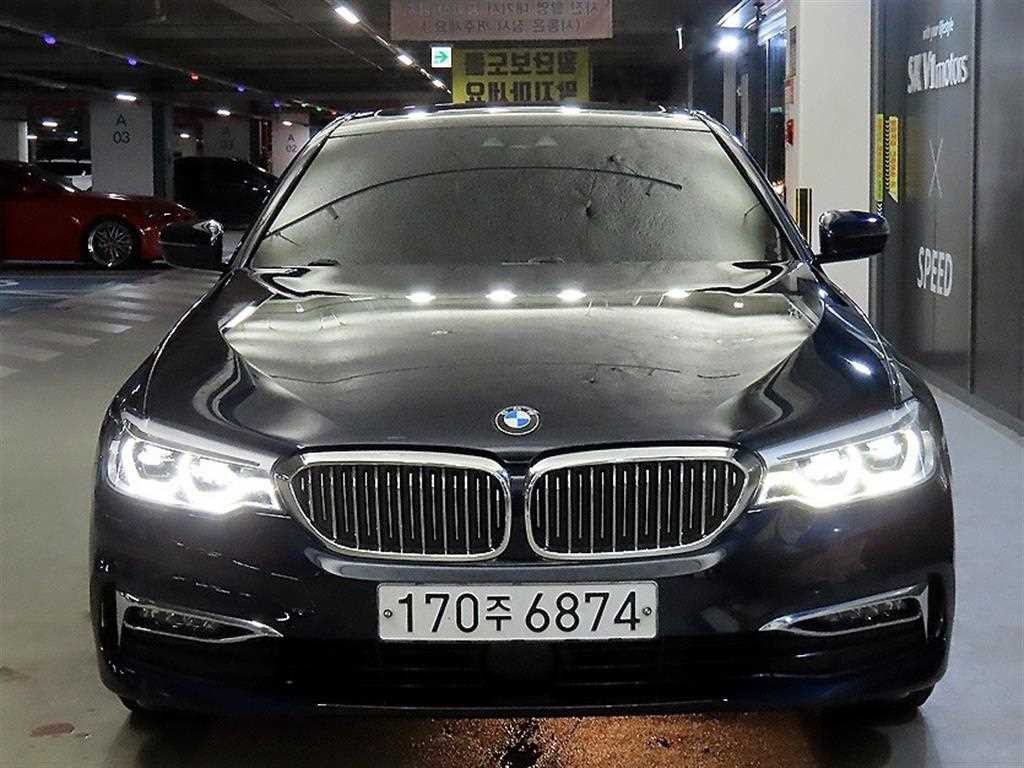 BMW 5시리즈 5시리즈 (G30) 530i M 스포츠 플러스 이미지 2