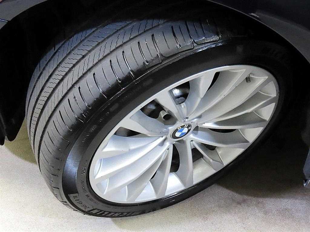 BMW 5시리즈 5시리즈 (G30) 530i M 스포츠 플러스 이미지 20