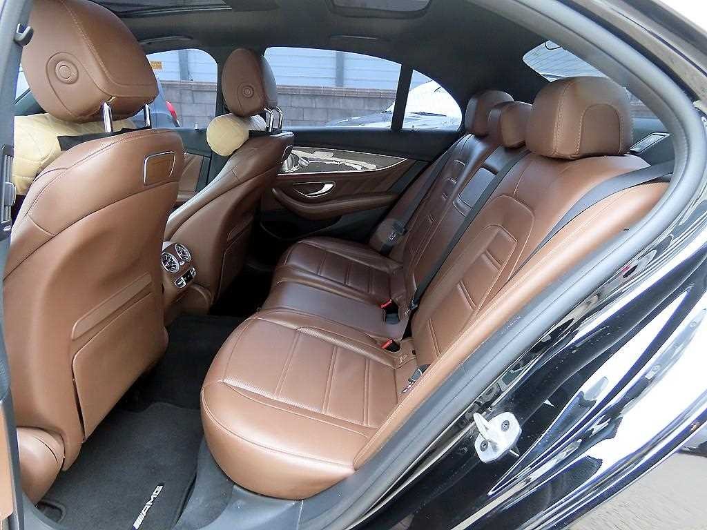 벤츠 E 클래스 E-클래스 W213 E53 AMG 4MATIC+ 이미지 6