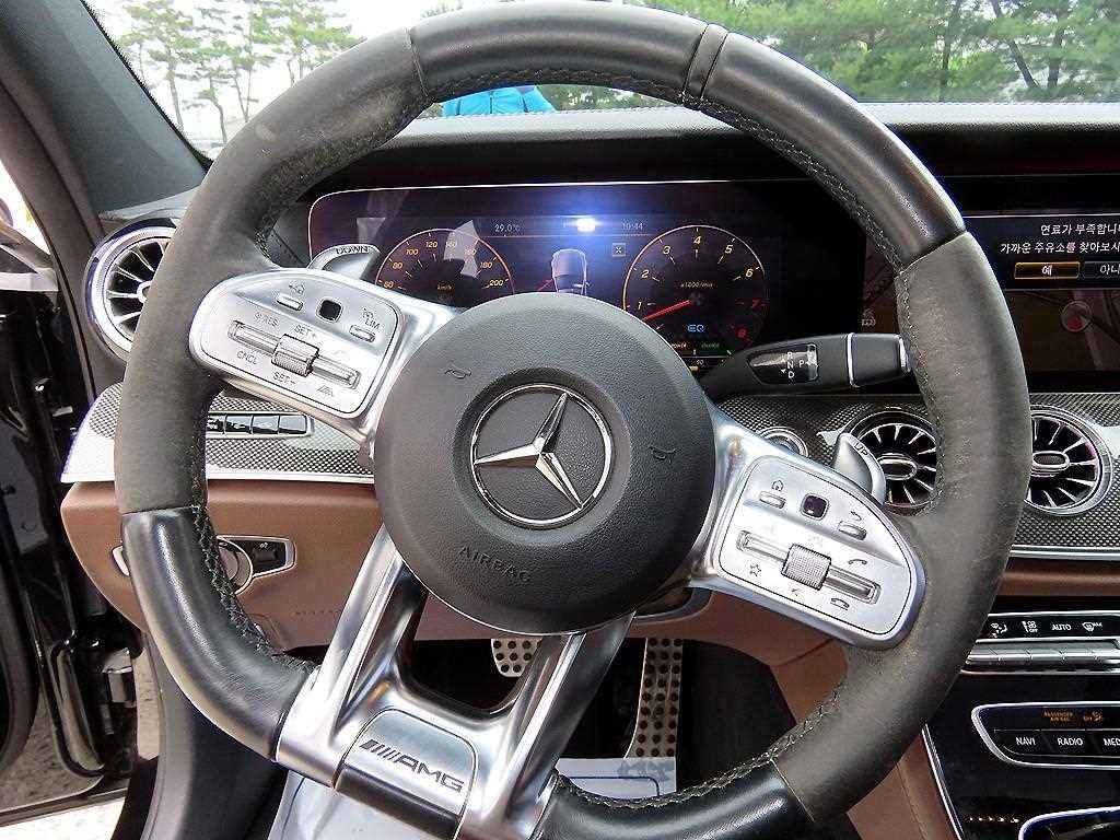 벤츠 E 클래스 E-클래스 W213 E53 AMG 4MATIC+ 이미지 8