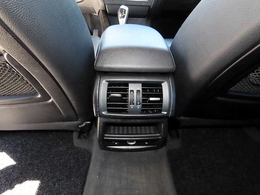 BMW X3 X3 (F25) xDrive 20d xLine 이미지 16