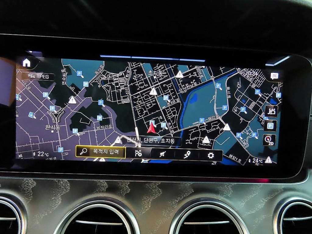 벤츠 E 클래스 E-클래스 W213 E300 4MATIC AMG LINE 이미지 15