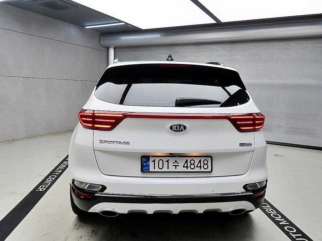 기아 스포티지 스포티지 더 볼드 2.0 디젤 2WD 프레스티지 이미지 3