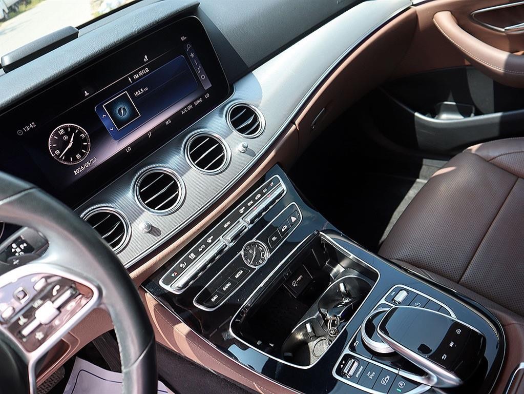 벤츠 E 클래스 E-클래스 W213 E300 AMG LINE 이미지 10