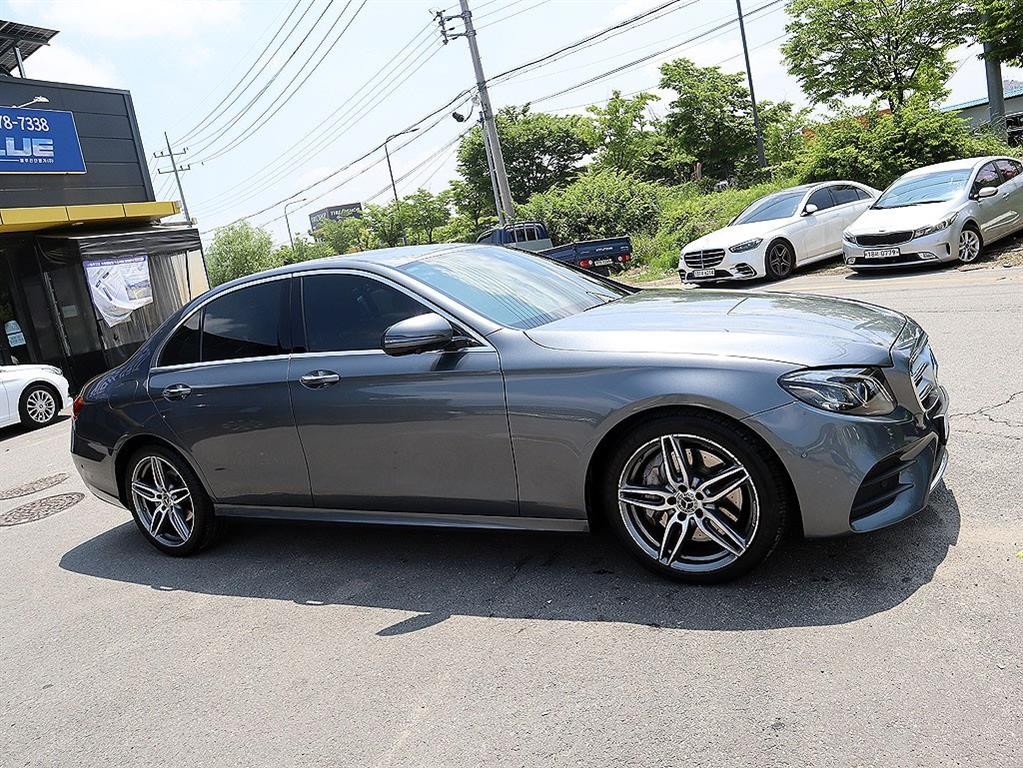 벤츠 E 클래스 E-클래스 W213 E300 AMG LINE 이미지 20